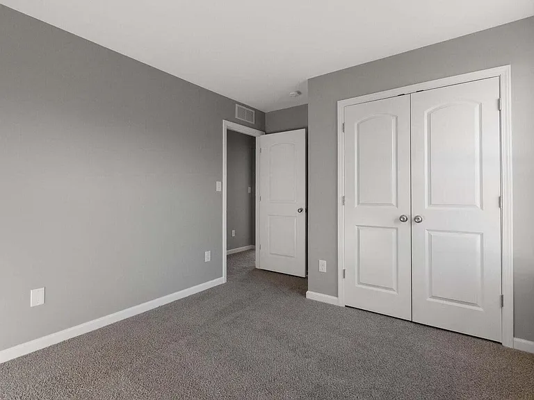 344 Pageant Dr — Photo 22
