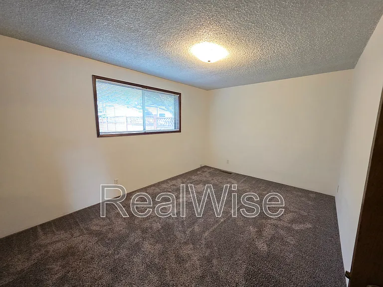 2134 NW Watters St — Photo 18