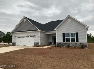 207 Windsor Run Blvd, Jacksonville, NC 28546