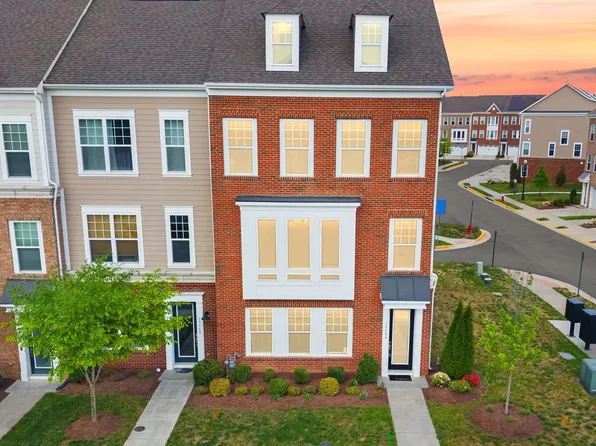 19304 Forked Creek Ter, Leesburg, VA 20175