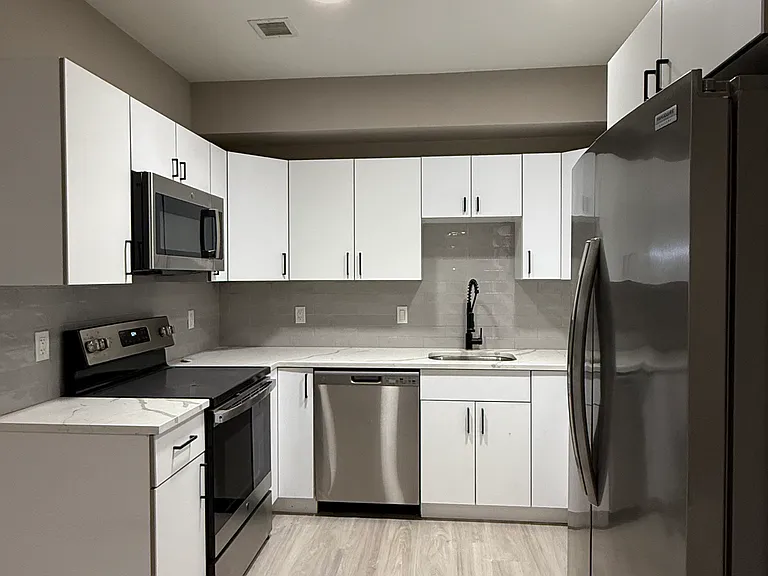 344 Salem St #306 — Photo 4
