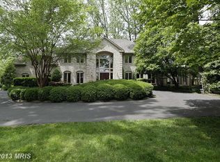 9300 Persimmon Tree Rd, Rockville, MD 20854