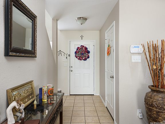 5th image of 25119 Cambridge Well