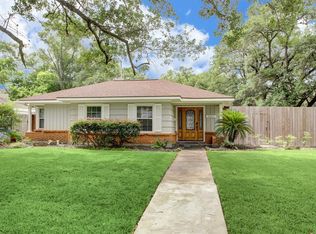 5667 Wickersham Ln, Houston, TX 77056