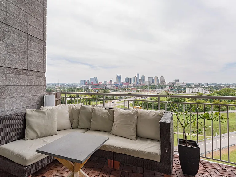 2115 Yeaman Pl #600 — Photo 15