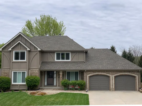 15878 Farnam St, Omaha, NE 68118