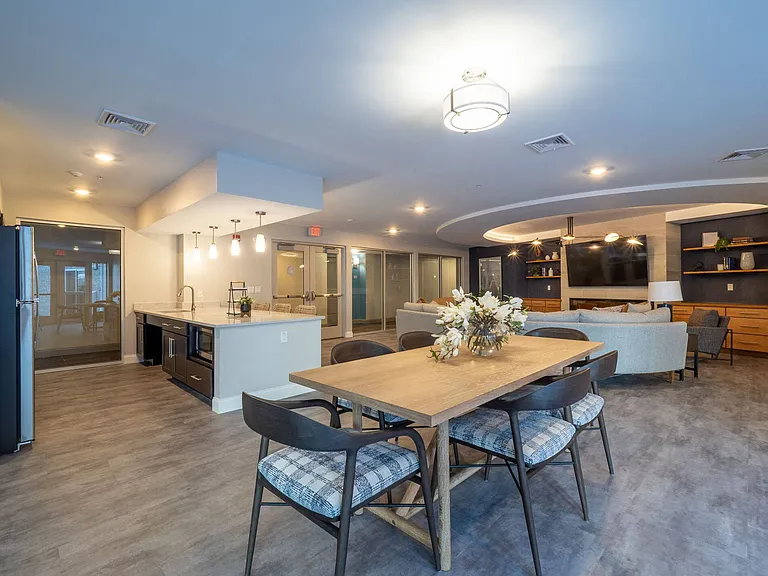 The Residences at Crosspoint — Photo 9