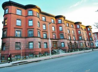 120 Hemenway St #1A, Boston, MA 02115