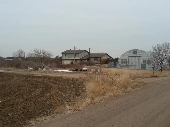 10415 Converse Rd, Bennett, CO 80102