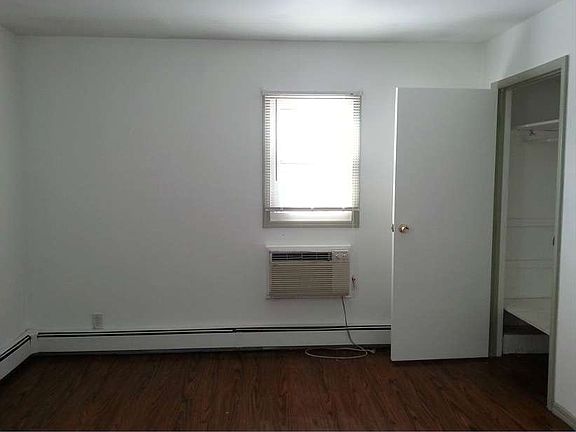5th image of 522 117th Street # Fl 2