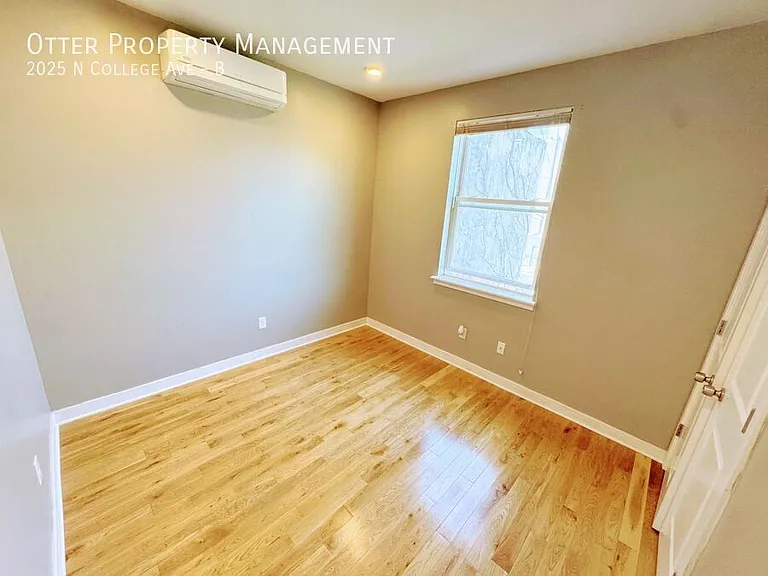 2025 N College Ave #B — Photo 14
