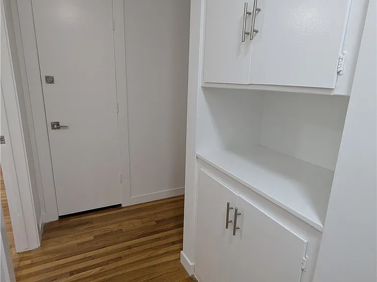 6829 McLennan Ave — Photo 23