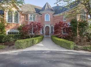 158 N Wynstone Dr, North Barrington, IL