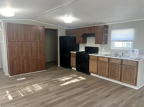 3000 Tuttle Creek Blvd #220, Manhattan, KS 66502