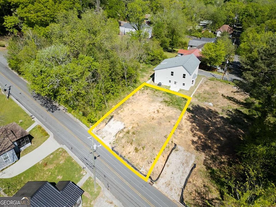 2nd image of 318 W Ross St