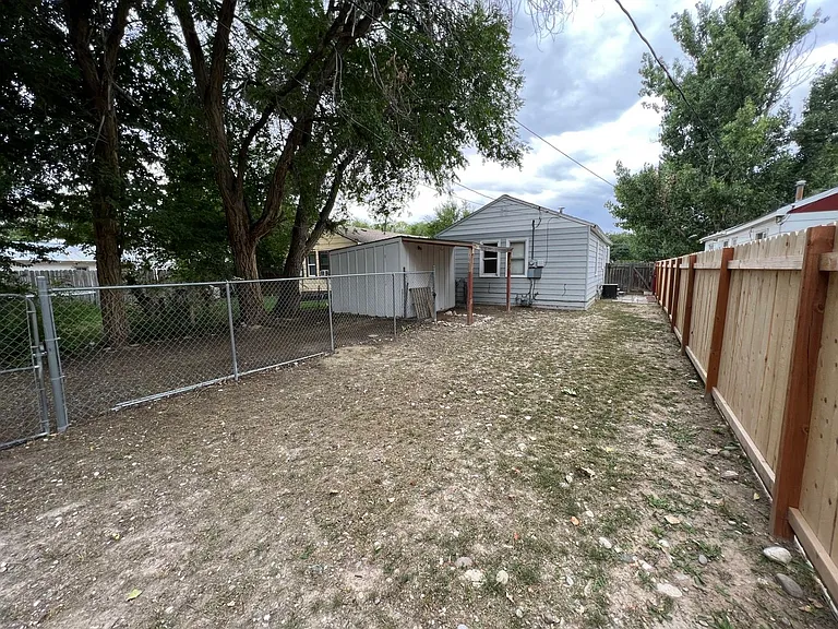 1016 E Roosevelt Ave — Photo 50