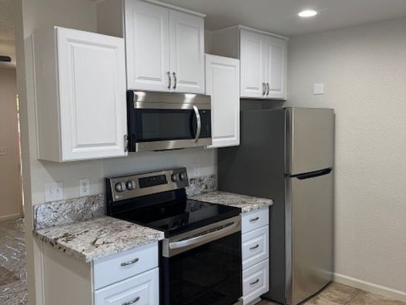 5th image of 1835 Shasta St #1