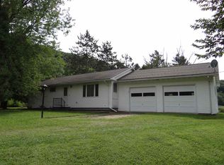 13375 Us Highway 18, Prairie Du Chien, WI 53821