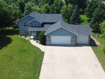 1009 Fairway Blvd, Howard Lake, MN, 55349