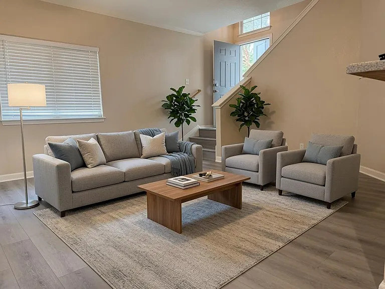 1729 Constantino Cir — Photo 3