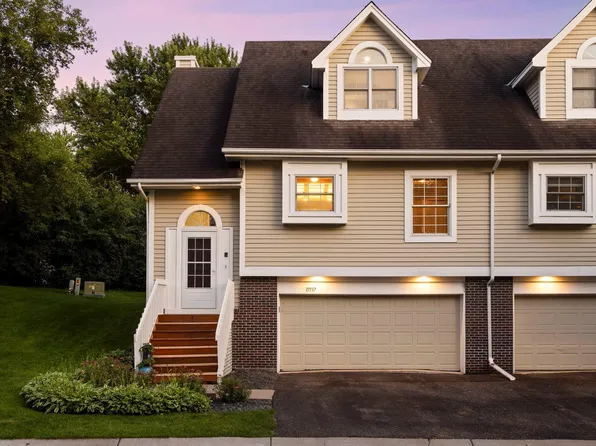 17137 Sandy Ln, Minnetonka, MN 55345