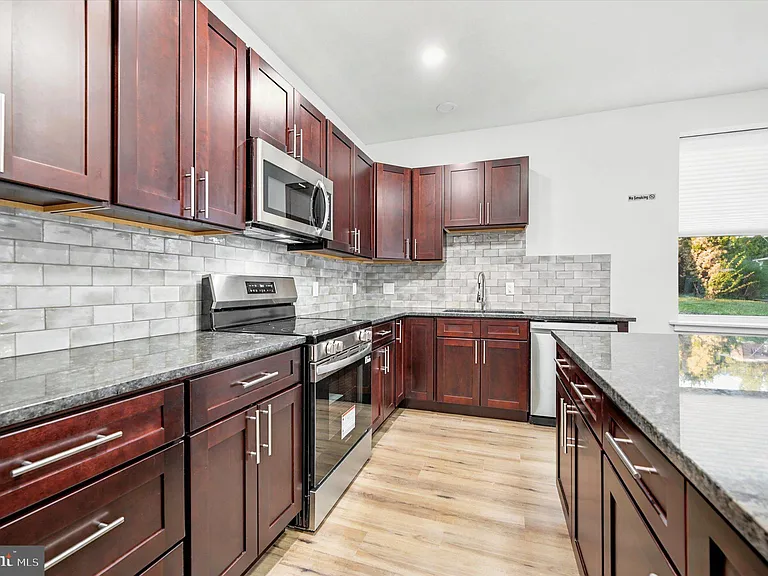 514 Ryers Ave #A — Photo 7