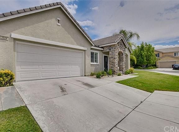 3rd image of 2024 Clemens Pl