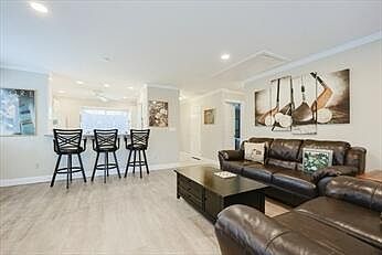3rd image of 113 Susanna Drive