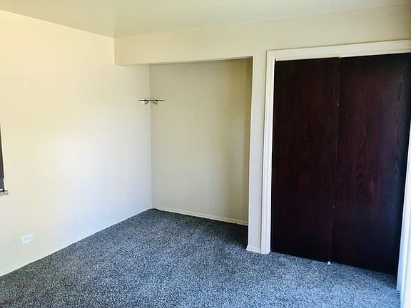 3rd image of 15302 Knox Ave APT 6