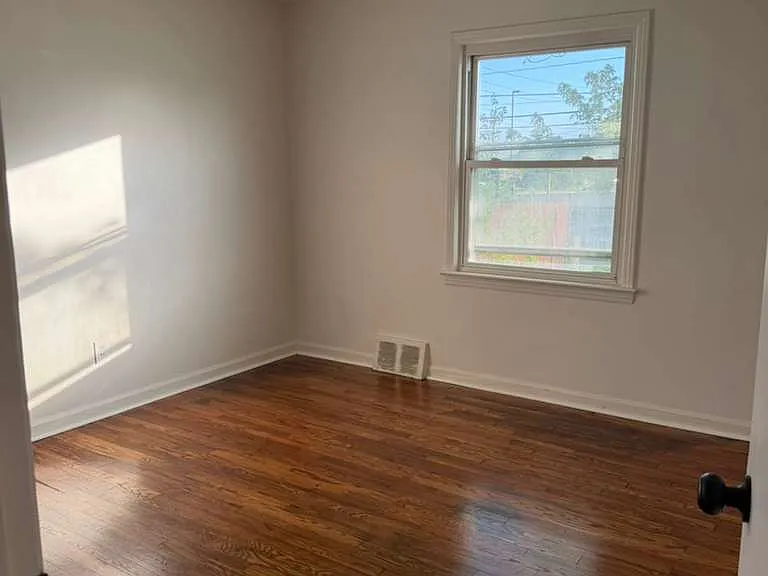 5973 Turney Rd — Photo 8