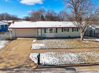 2401 S Horizon Dr, Appleton, WI 54915