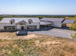 947 Everheart Rd, Bells, TX 75414