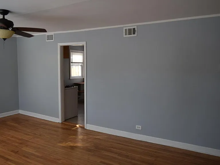 2311 Lake St — Photo 7