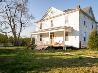 15547 Mountain Rd, Montpelier, VA 23192