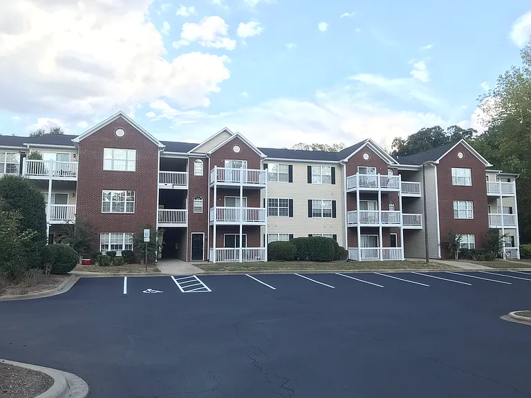 1202 Water Valley Ct NW — Photo 17