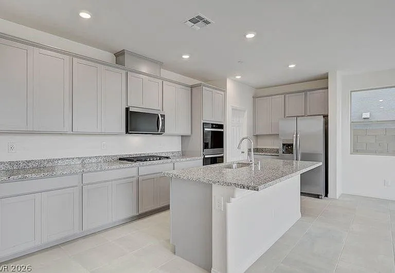 1550 Rock Kestrel St — Photo 4