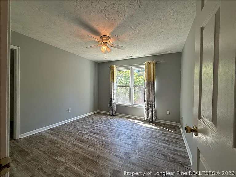637 Spy Glass Dr — Photo 25