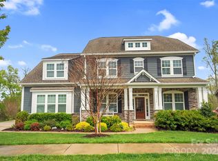 13713 Sunset Bluffs Cir, Huntersville, NC 28078