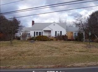104 Miller Ave, Meriden, CT 06450