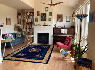 104 Dunn Cir, Ashland, OR 97520