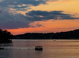 37 Lone Oak Ct #37, Sunrise Beach, MO 65079