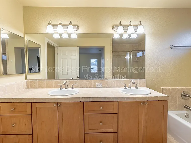 594 Lopez Ave — Photo 24
