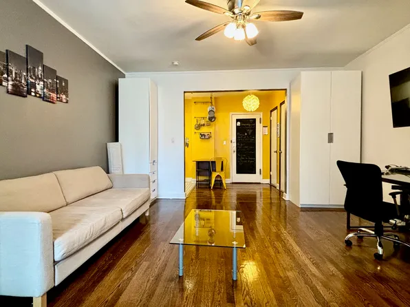 350 East 54th Street image 1 of 12