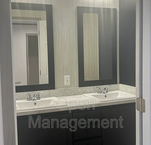1002 3rd Ave E #75 — Photo 9