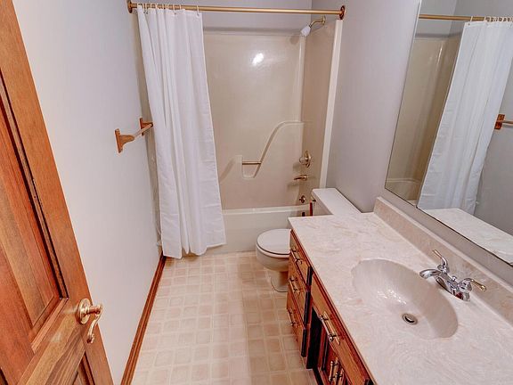 2nd image of 8109 Johnstown Ct #18105760