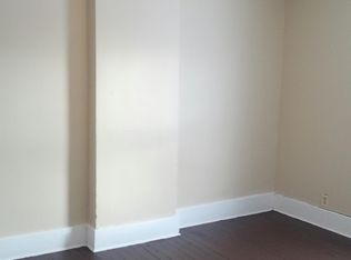 8 E Woodland Ave, Niles, OH 44446