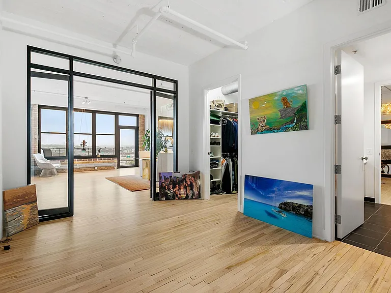 290 Market St #702 — Photo 23