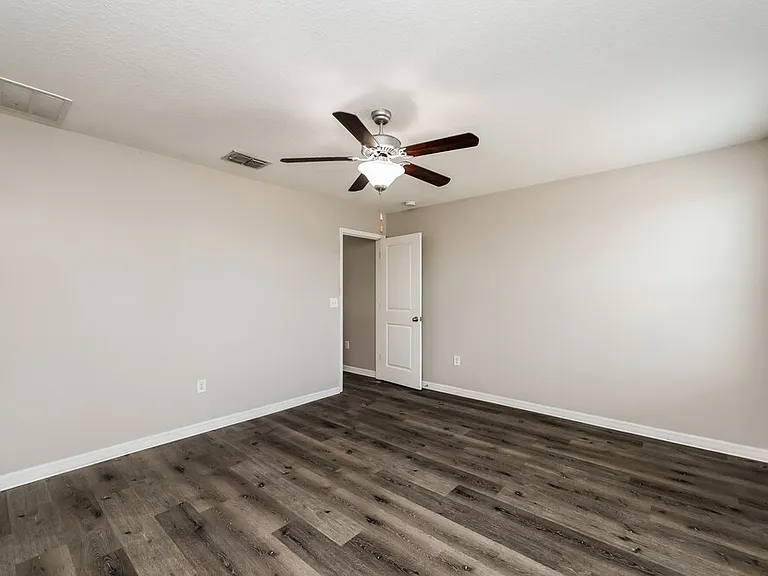15423 Dark Star Ln — Photo 10