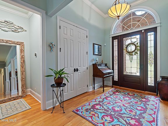 5th image of 6645 Annesbrook Place SW