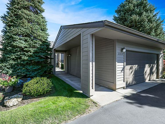 2nd image of 22839 E Clearwater Ln